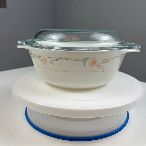 Pyrex casserole round dish with lid Pink Wild flower pattern glass cookware dish - Picture 3 of 13